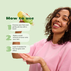 Woman holding a bottle of smuuti skin pear balance toner with instructions on how to use it on a light green background